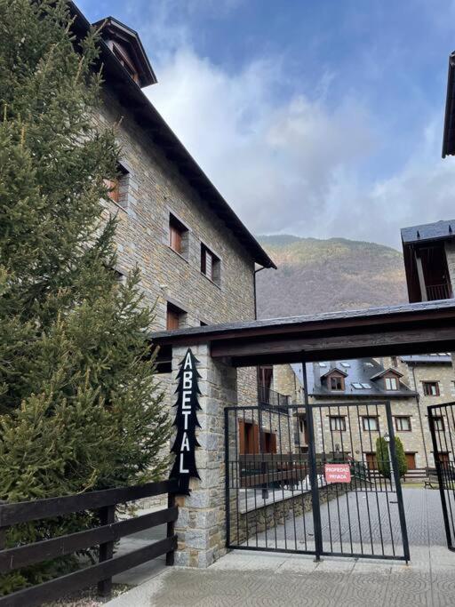 Apartamento Duplex En Benasque Anciles Bagian luar foto